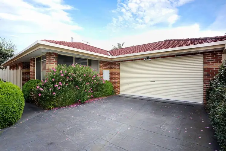 2/15 Richard Street, Glen Waverley VIC 3150