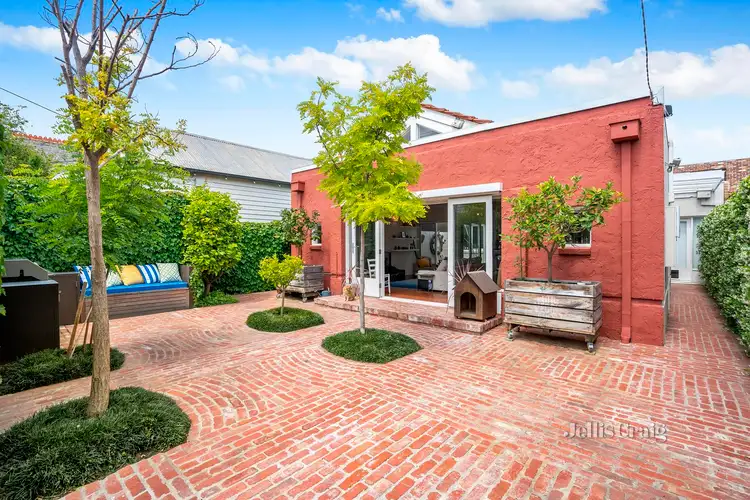 17 Fawkner Street, St Kilda VIC 3182