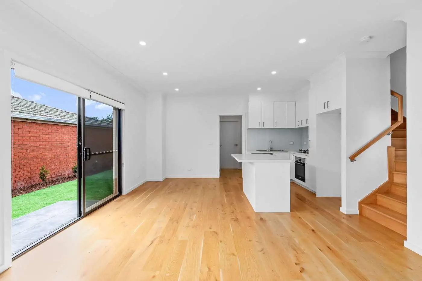 Main view of Homely unit listing, 3/16 Josephine Grove, Preston VIC 3072