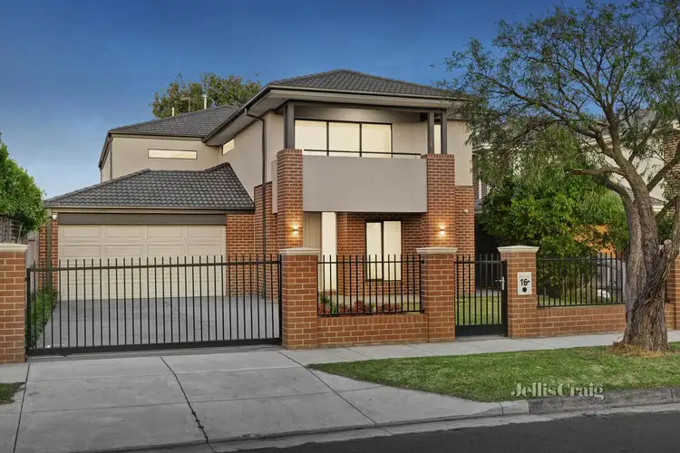 16 Wards Grove, Bentleigh East VIC 3165