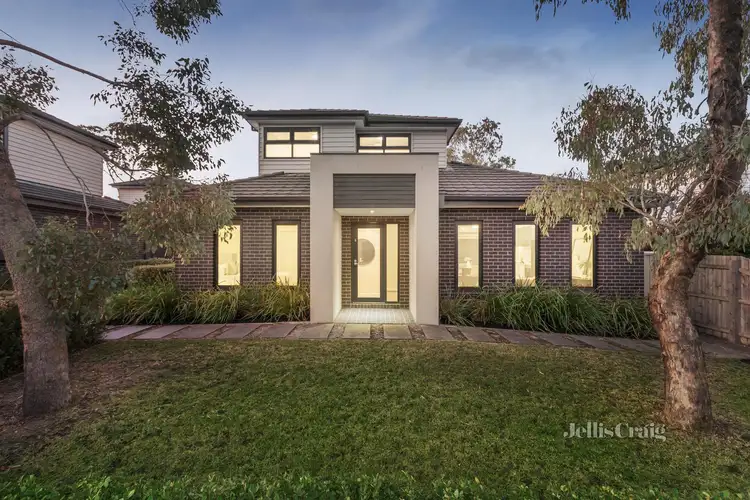 3 & 6/110-112 Nell Street, Greensborough VIC 3088