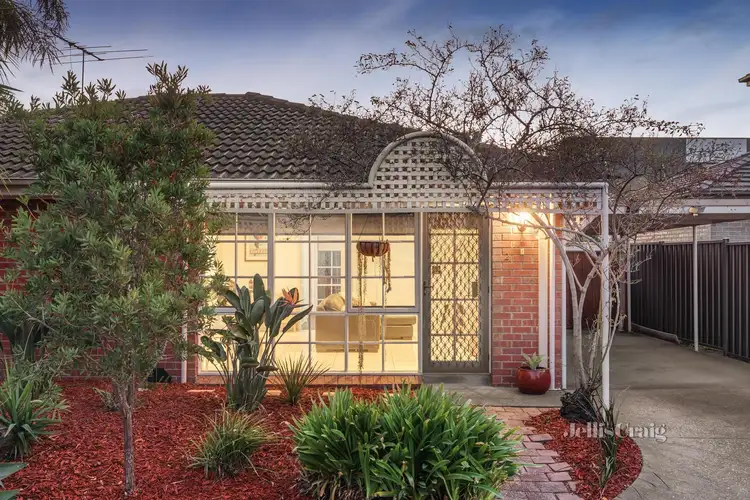 2/209 Waiora Road, Heidelberg Heights VIC 3081