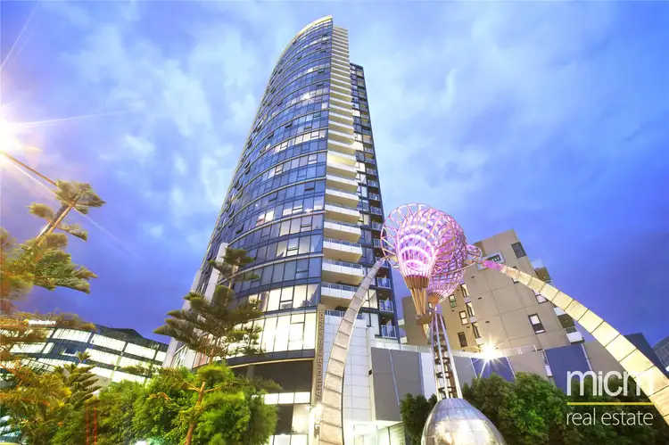 2509B/100 Harbour Esplanade, Docklands VIC 3008