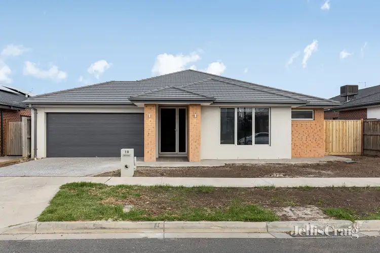 10 Olympic Drive, Donnybrook VIC 3064