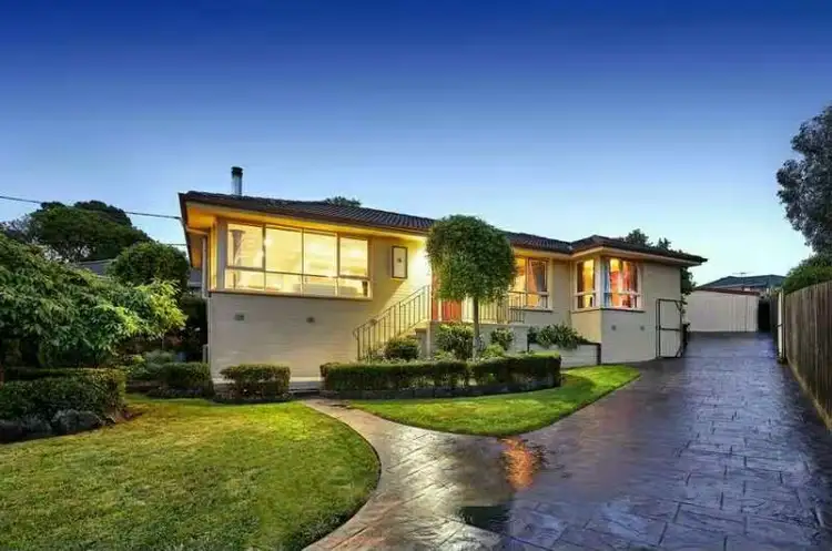 15 Orrong Road, Mooroolbark VIC 3138