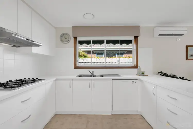 Fifth view of Homely villa listing, 3/53-55 Warrigal Road, Mentone VIC 3194