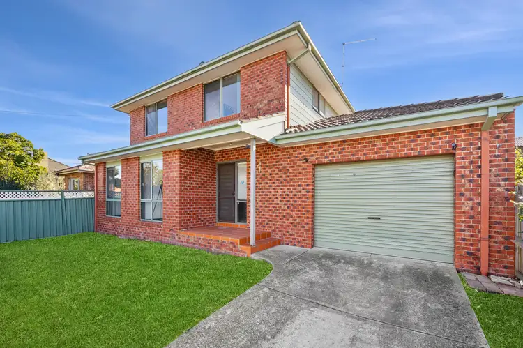 1/11 Iona Street, Clayton VIC 3168