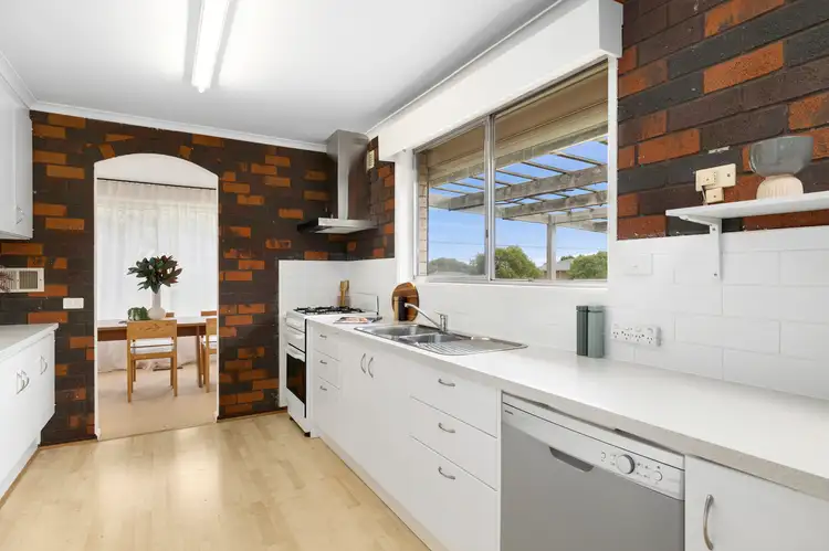 Fourth view of Homely house listing, 31 Whitehaven Crescent, Mulgrave VIC 3170