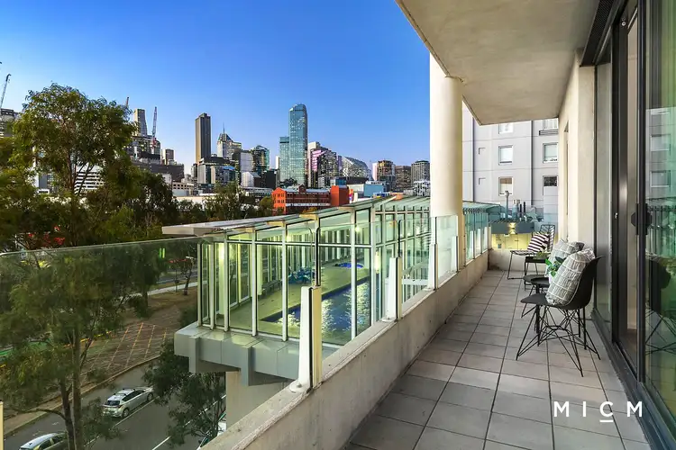 45/83 Whiteman Street, Southbank VIC 3006