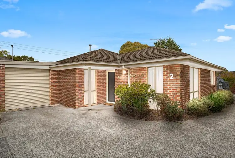 2/4 Colchester Rd, Kilsyth VIC 3137