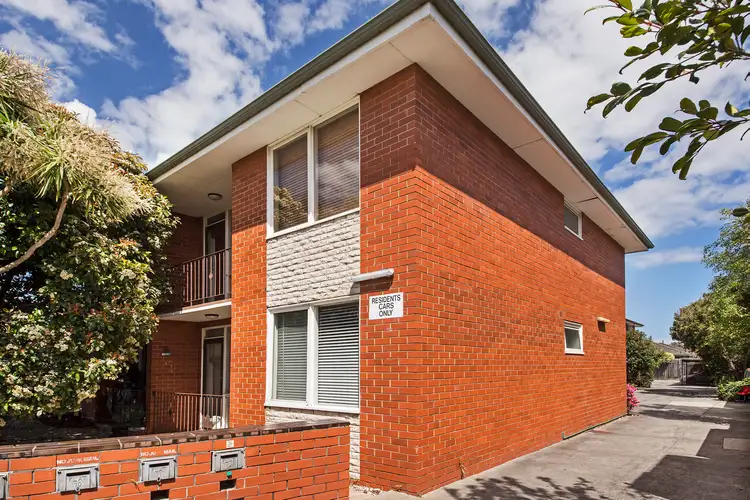 9/45 Coorigil Road, Carnegie VIC 3163