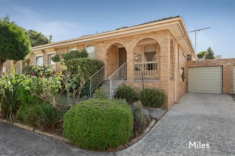 21/9-13 Devonshire Road, Watsonia VIC 3087