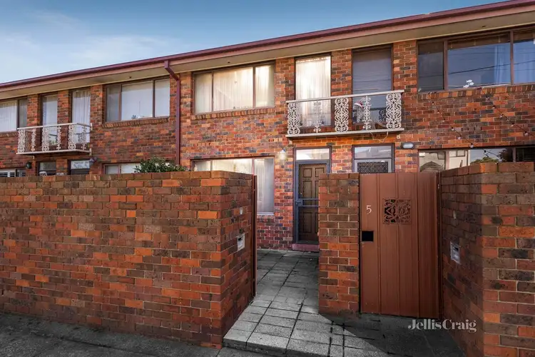 6/35 Grieve Parade, Altona VIC 3018