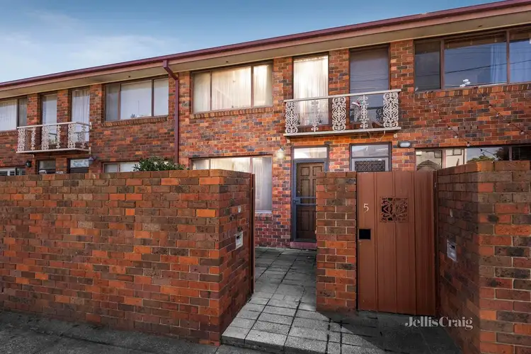 6/35 Grieve Parade, Altona VIC 3018