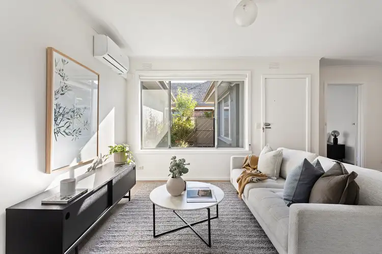 Main view of Homely unit listing, 3/10 Wattle Grove, Mckinnon VIC 3204