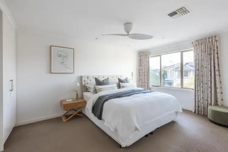 Sixth view of Homely house listing, 33 Park Square, Port Melbourne VIC 3207
