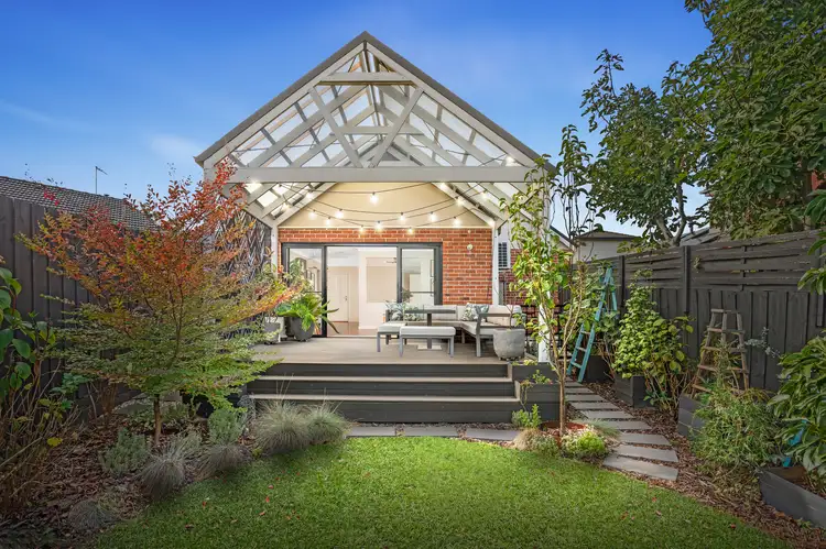 2/4 Weabra Court, Chadstone VIC 3148
