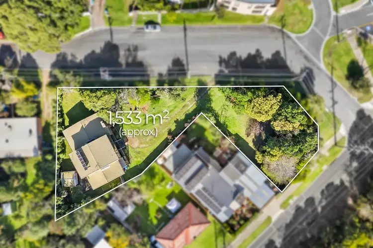 203 Bayview Road, Mccrae VIC 3938