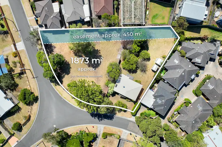 1-3 Hayes Avenue, Rosebud VIC 3939