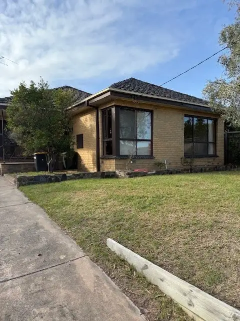 8 Golf Road, Oakleigh South VIC 3167