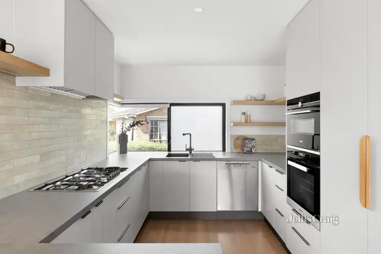 Fourth view of Homely house listing, 2/44 Beach Road, Hampton VIC 3188
