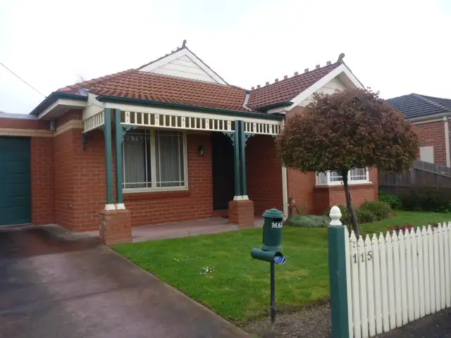 2/115 Ripon Street North, Lake Wendouree VIC 3350