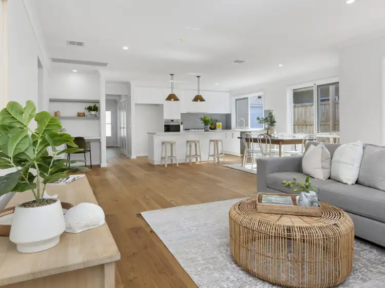 Main view of Homely townhouse listing, 3/6 Hill Court, Rosebud VIC 3939