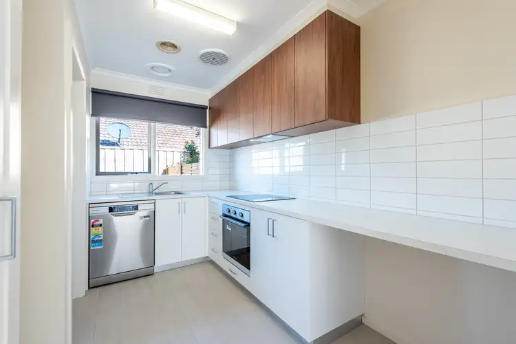 6/11 Wisewould Avenue, Seaford VIC 3198