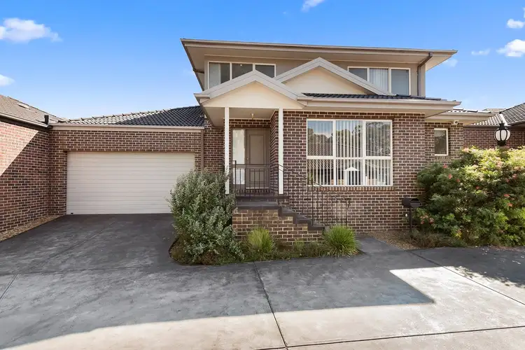 8 Jessica Park Drive, Lilydale VIC 3140