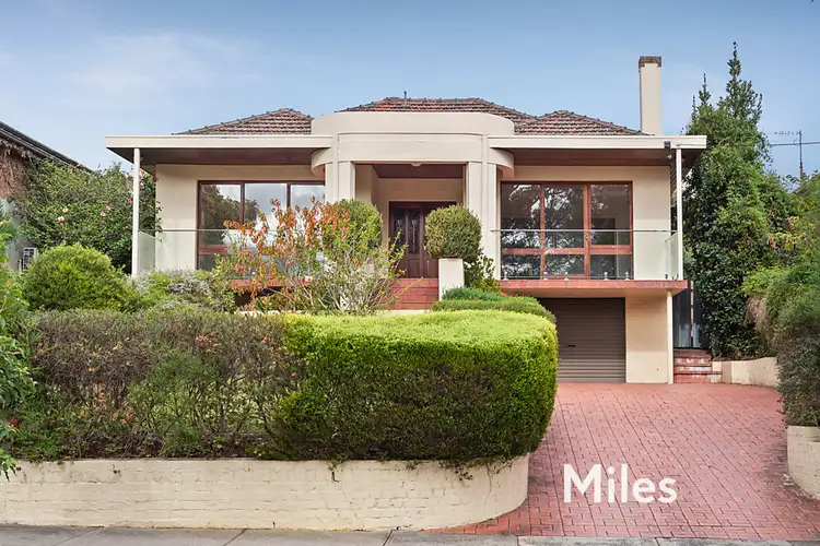 16 Kilby Road, Kew East VIC 3102