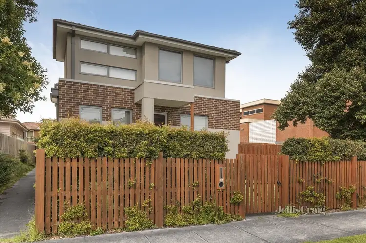 3/2 Lees Street, Mckinnon VIC 3204