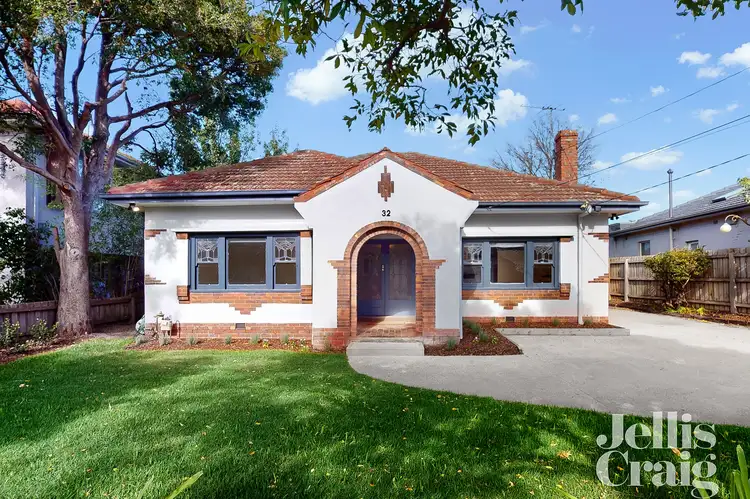 32 Lindsay Avenue, Murrumbeena VIC 3163
