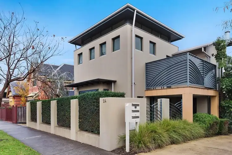 1/24 Ivanhoe Parade, Ivanhoe VIC 3079