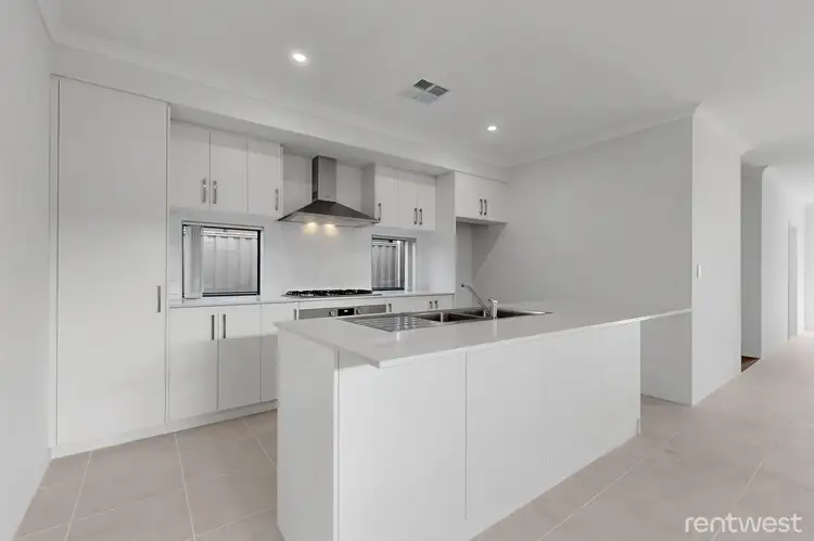 12 Bibra Way, South Yunderup WA 6208
