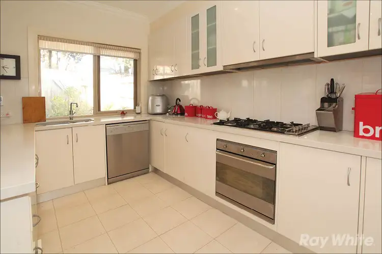 44B Pepperell Avenue, Glen Waverley VIC 3150