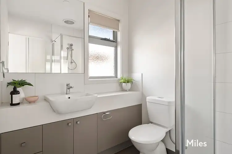 Sixth view of Homely townhouse listing, 31 Dalveen Road, Ivanhoe VIC 3079