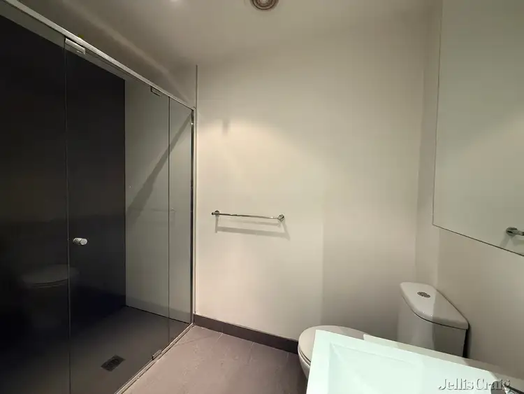 Fifth view of Homely apartment listing, 2/15 Eucalyptus Drive, Maidstone VIC 3012