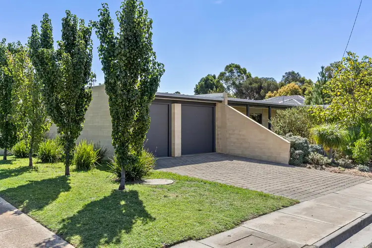 1 Hurling Court, Golden Square VIC 3555