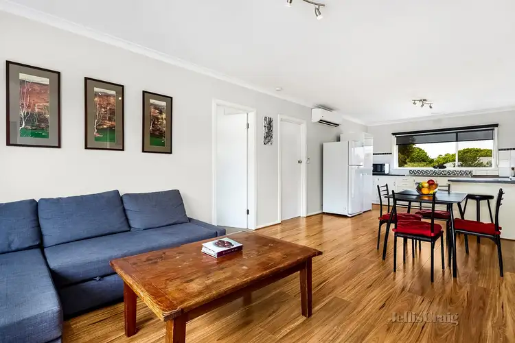 4/31 Millers Road, Altona North VIC 3025