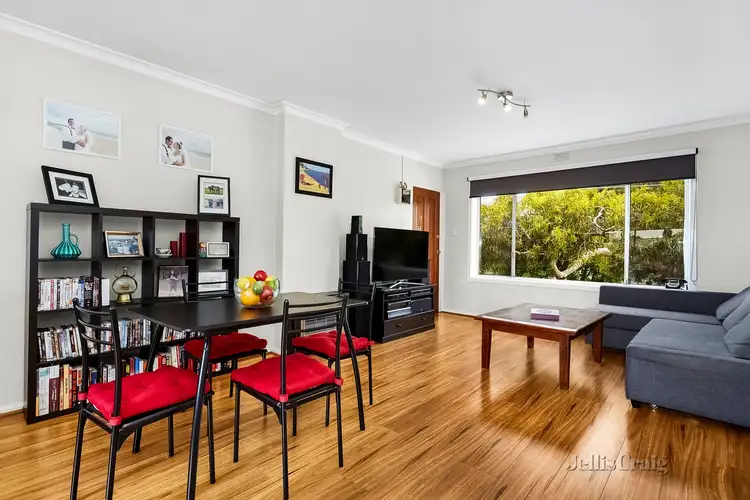 4/31 Millers Road, Altona VIC 3018