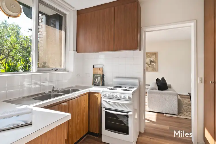 Fourth view of Homely townhouse listing, 4/14 Wynstay Crescent, Ivanhoe VIC 3079