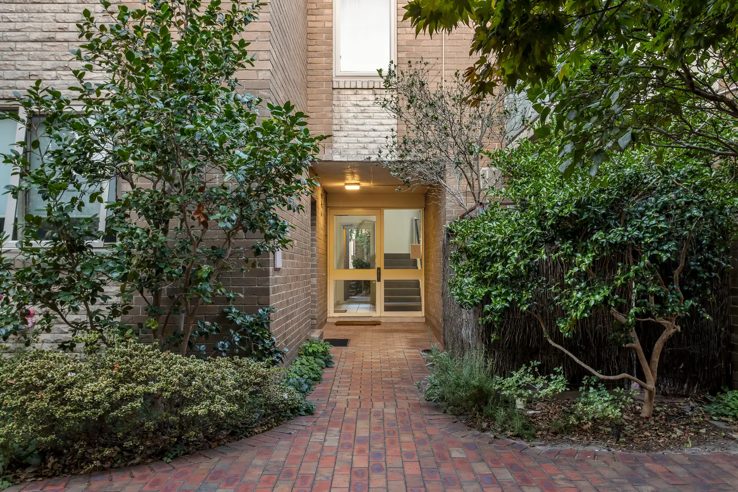 Main view of Homely apartment listing, 10/11 Grandview Grove, Hawthorn East VIC 3123