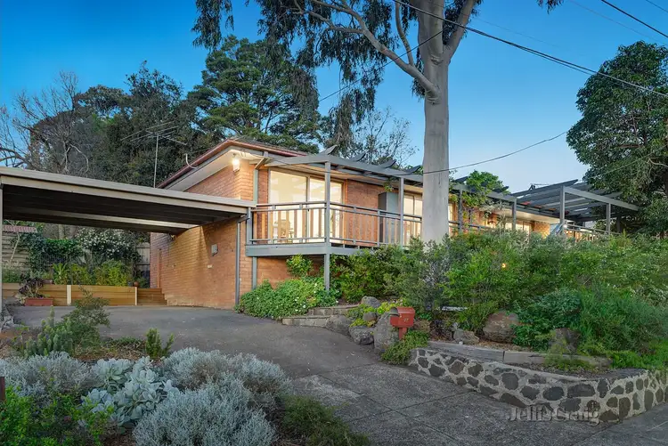 27 Graeme Avenue, Montmorency VIC 3094