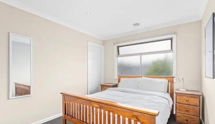Fourth view of Homely townhouse listing, 2/18 Viola Avenue, Brooklyn VIC 3012
