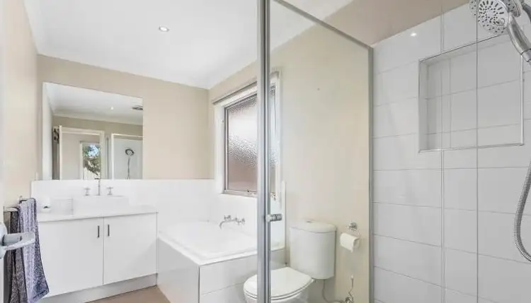 Fifth view of Homely townhouse listing, 2/18 Viola Avenue, Brooklyn VIC 3012