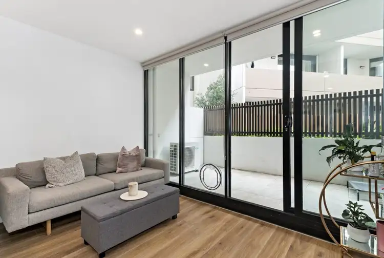 105/70 Batesford Road, Chadstone VIC 3148