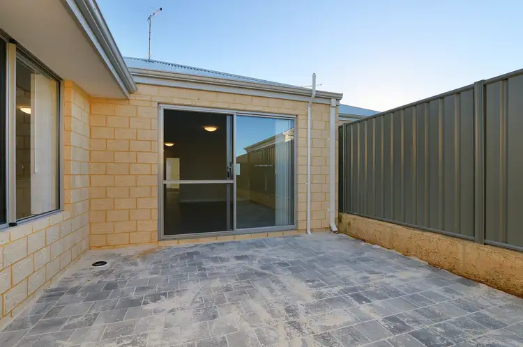 Second view of Homely house listing, 8 Ossett St, Wellard WA 6170