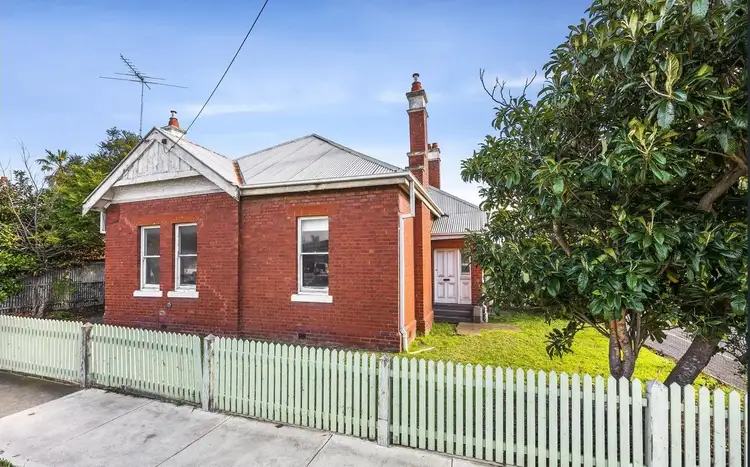 8 Thompson Street, Williamstown VIC 3016