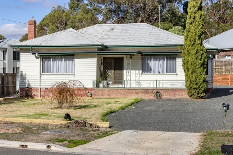 8 Lofven Street, Nerrina VIC 3350