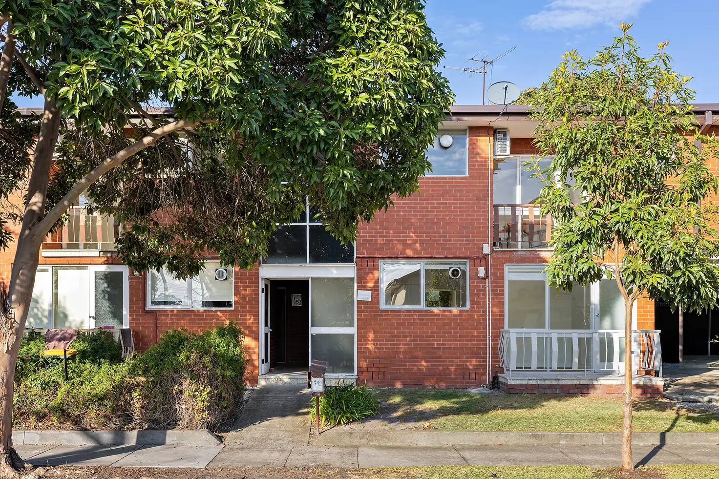 Main view of Homely unit listing, 3/10 Derby Crescent, Caulfield East VIC 3145